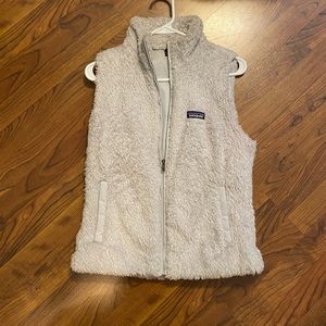 PATAGONIA GRAY FUZZY VEST